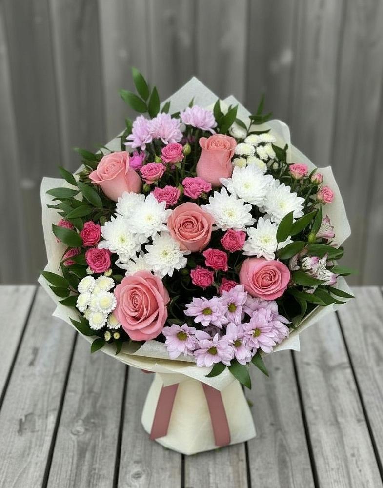 Букет цветов из: Альстромерии, Гвоздики, Розы и Хризантемы в Добрыниху