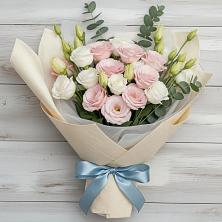 Букет цветов из:  Лизиантусы в Добрыниху