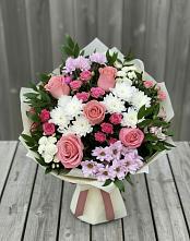 Букет цветов из:  Альстромерии, Гвоздики, Розы и Хризантемы в Добрыниху