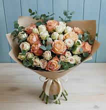 Букет цветов из:  Альстромерии и Розы в Добрыниху